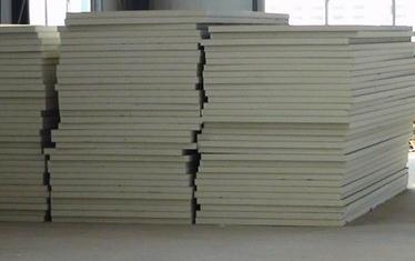 【聚氨酯保溫板】"阻擋低溫，抵御嚴寒"